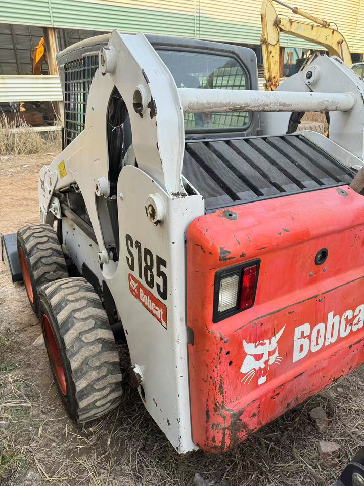 BOBCAT S185 - 滑移装载机:图2 BOBCAT S185 - 滑移装载机:图2