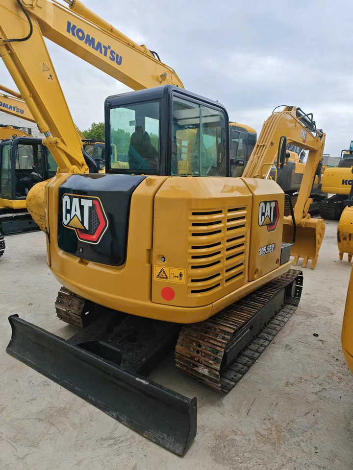 CATERPILLAR 305.5E2 - 小型挖掘机:图2 CATERPILLAR 305.5E2 - 小型挖掘机:图2