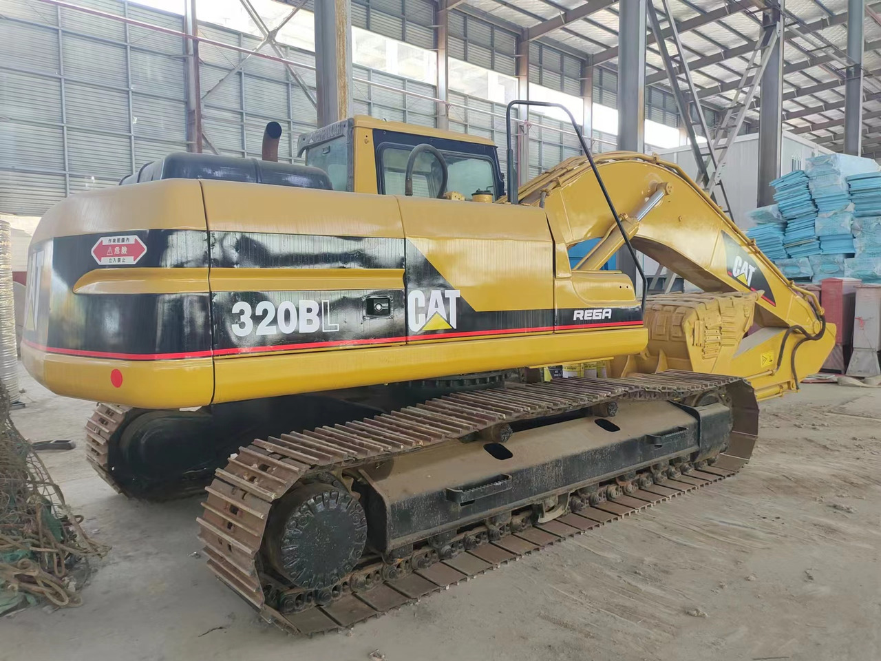 CATERPILLAR 320BL - 履带式挖掘机:图2 CATERPILLAR 320BL - 履带式挖掘机:图2