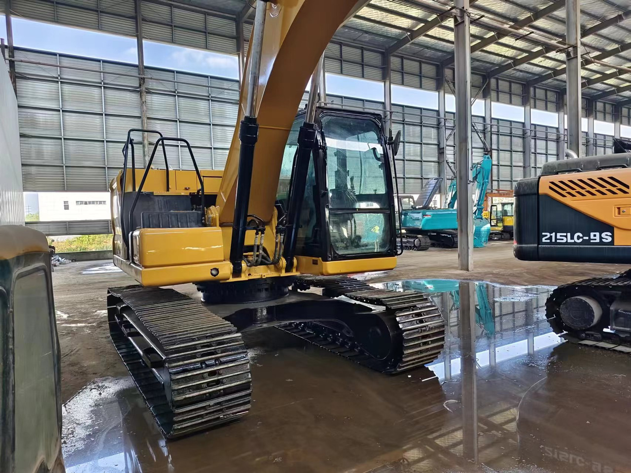 CATERPILLAR 320GC CAT 320 - 履带式挖掘机:图5 CATERPILLAR 320GC CAT 320 - 履带式挖掘机:图5