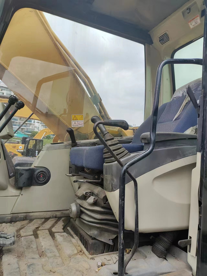 CATERPILLAR 325C - 履带式挖掘机:图4 CATERPILLAR 325C - 履带式挖掘机:图4