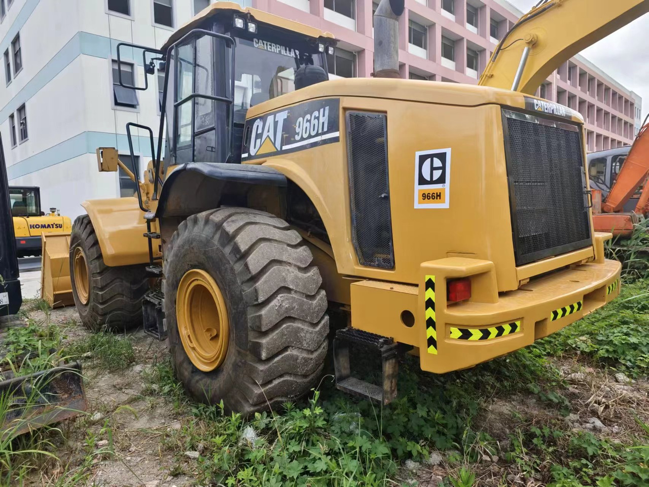 CATERPILLAR 966H - 轮式装载机:图2 CATERPILLAR 966H - 轮式装载机:图2