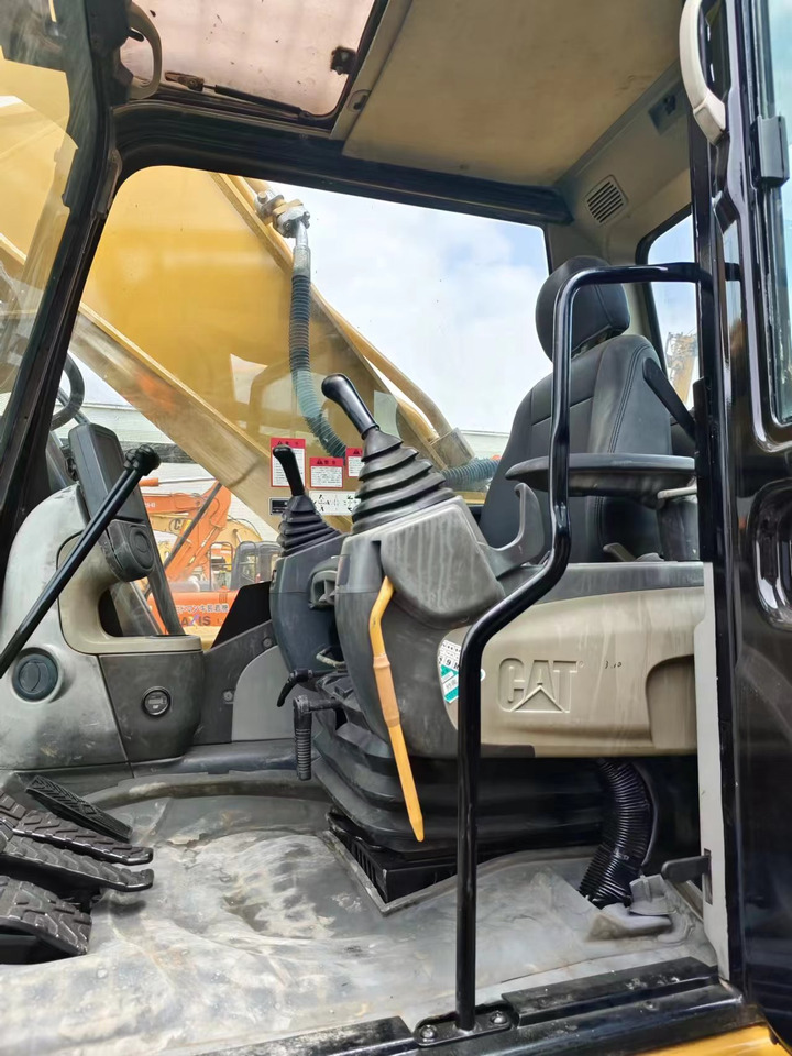 CATERPILLAR CAT 336D2L 336D - 履带式挖掘机:图4 CATERPILLAR CAT 336D2L 336D - 履带式挖掘机:图4