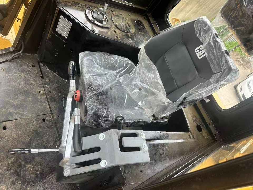 CATERPILLAR D8R - 推土机:图5 CATERPILLAR D8R - 推土机:图5