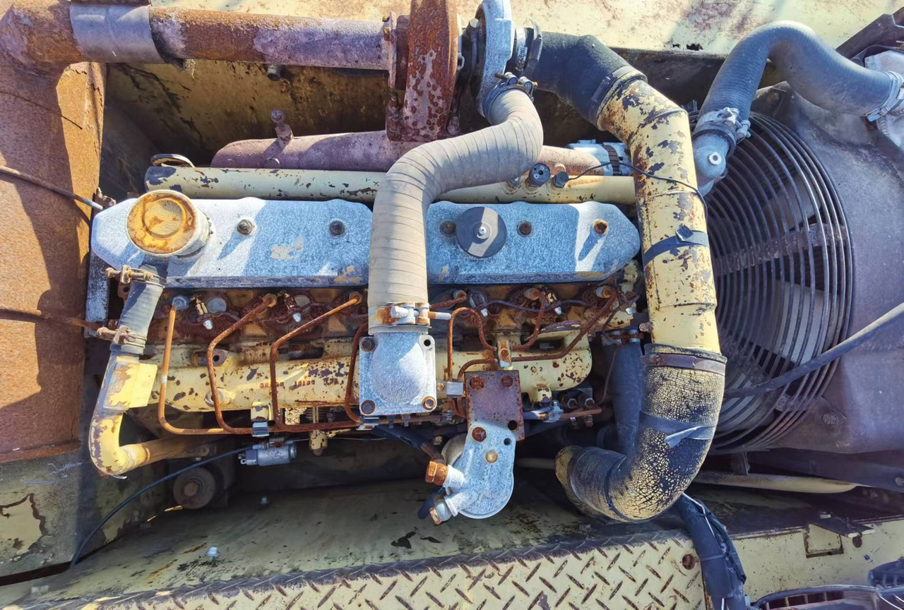 CATERPILLAR E200B - 履带式挖掘机:图5 CATERPILLAR E200B - 履带式挖掘机:图5