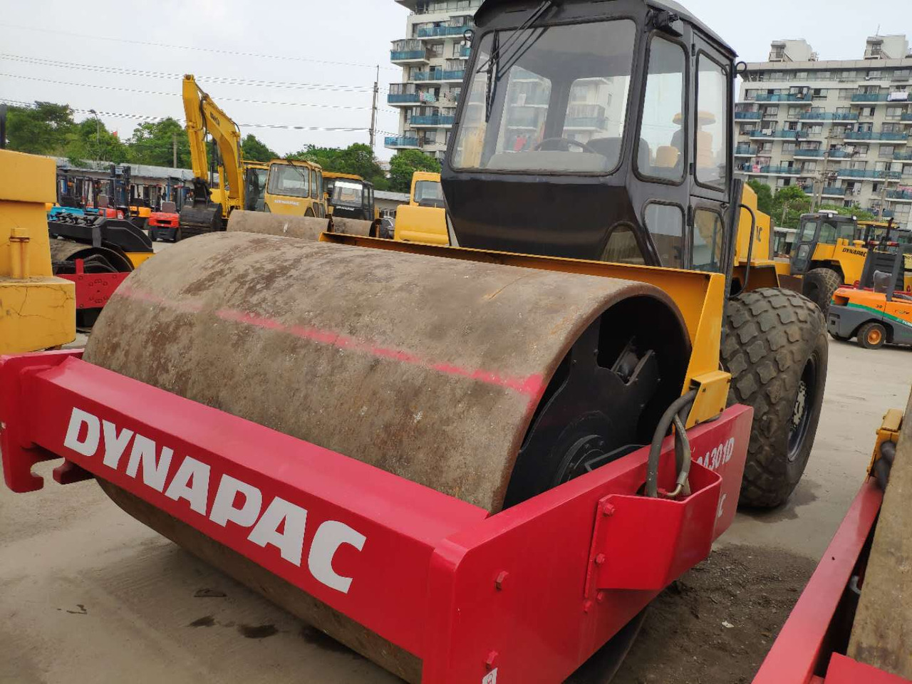 DYNAPAC CA301D - 压实机:图2 DYNAPAC CA301D - 压实机:图2