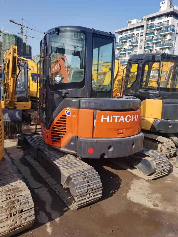HITACHI ZX55 - 小型挖掘机:图1 HITACHI ZX55 - 小型挖掘机:图1