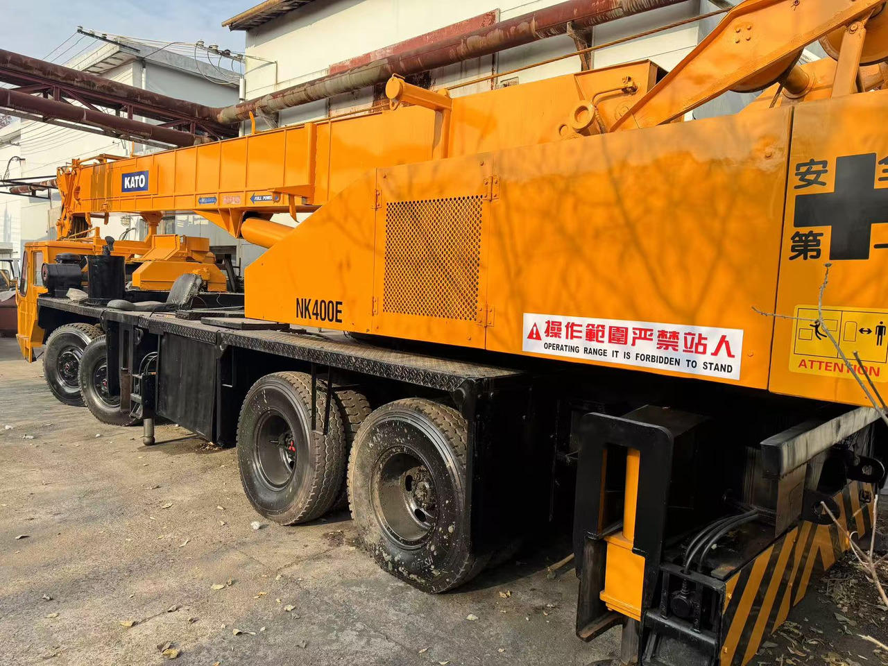 KATO NK400E - 移动式起重机:图2 KATO NK400E - 移动式起重机:图2