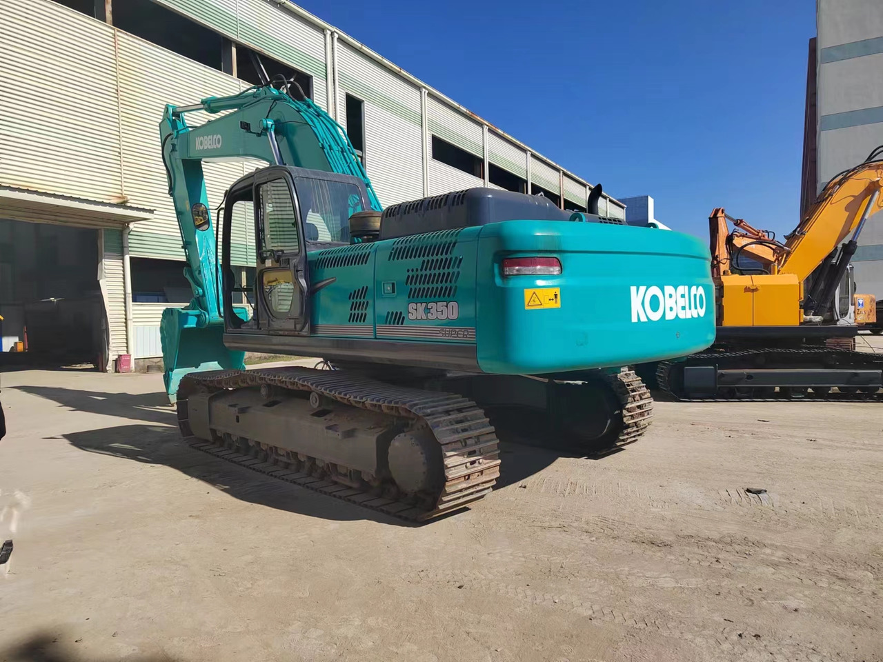 KOBELCO SK350LC-8 - 履带式挖掘机:图4 KOBELCO SK350LC-8 - 履带式挖掘机:图4