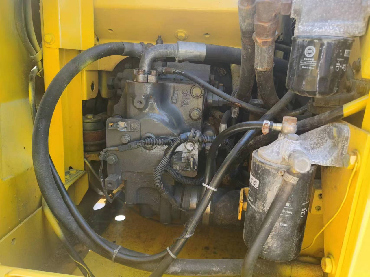 KOMATSU PC130-7 - 履带式挖掘机:图5 KOMATSU PC130-7 - 履带式挖掘机:图5