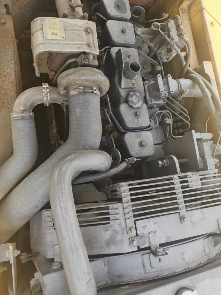 KOMATSU PC200-7 - 履带式挖掘机:图5 KOMATSU PC200-7 - 履带式挖掘机:图5