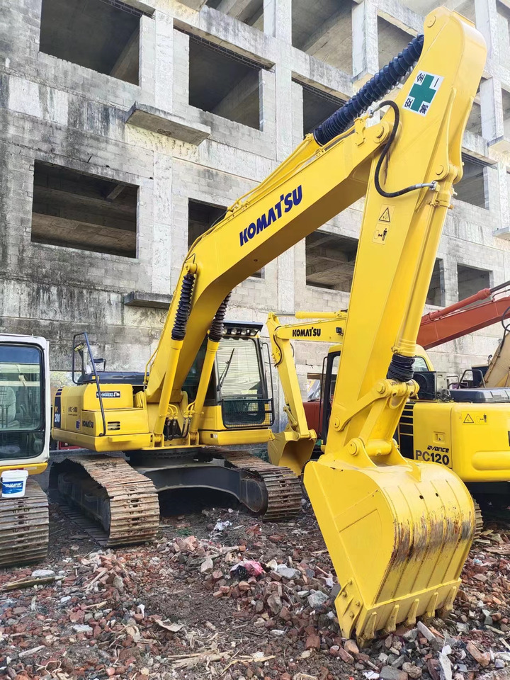 KOMATSU PC200-8 PC200-7 PC220-7 - 履带式挖掘机:图4 KOMATSU PC200-8 PC200-7 PC220-7 - 履带式挖掘机:图4