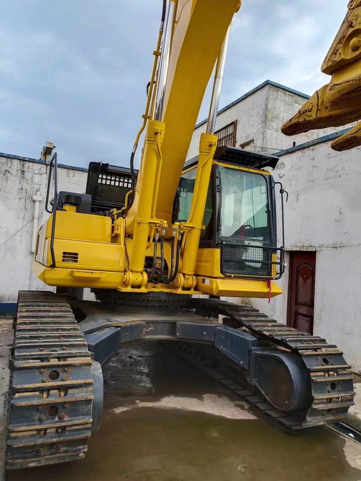 KOMATSU PC450-8 - 履带式挖掘机:图1 KOMATSU PC450-8 - 履带式挖掘机:图1