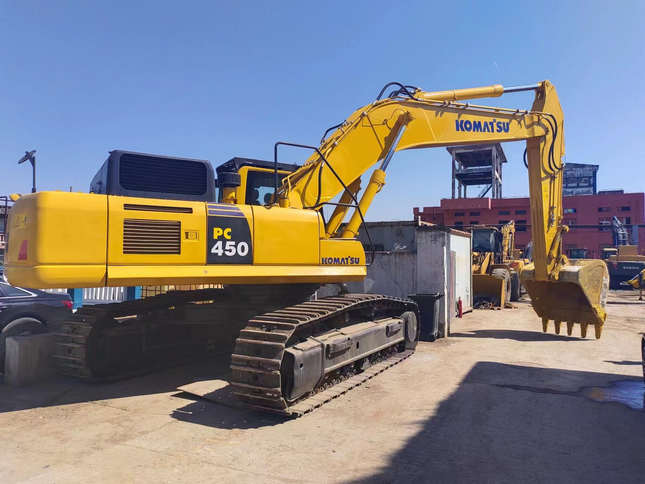 KOMATSU PC450-8 - 履带式挖掘机:图1 KOMATSU PC450-8 - 履带式挖掘机:图1