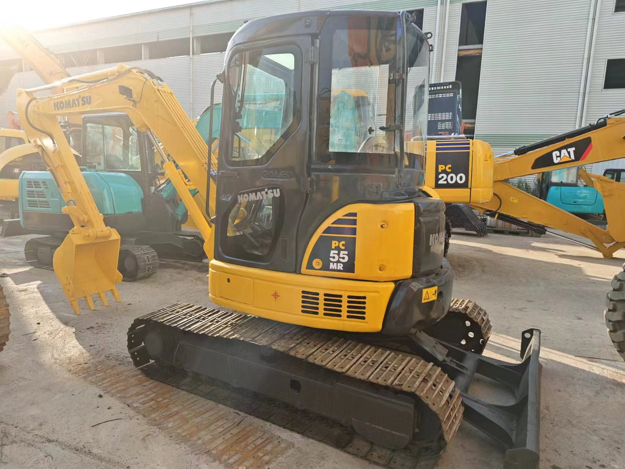 KOMATSU PC55MR-2 - 小型挖掘机:图5 KOMATSU PC55MR-2 - 小型挖掘机:图5