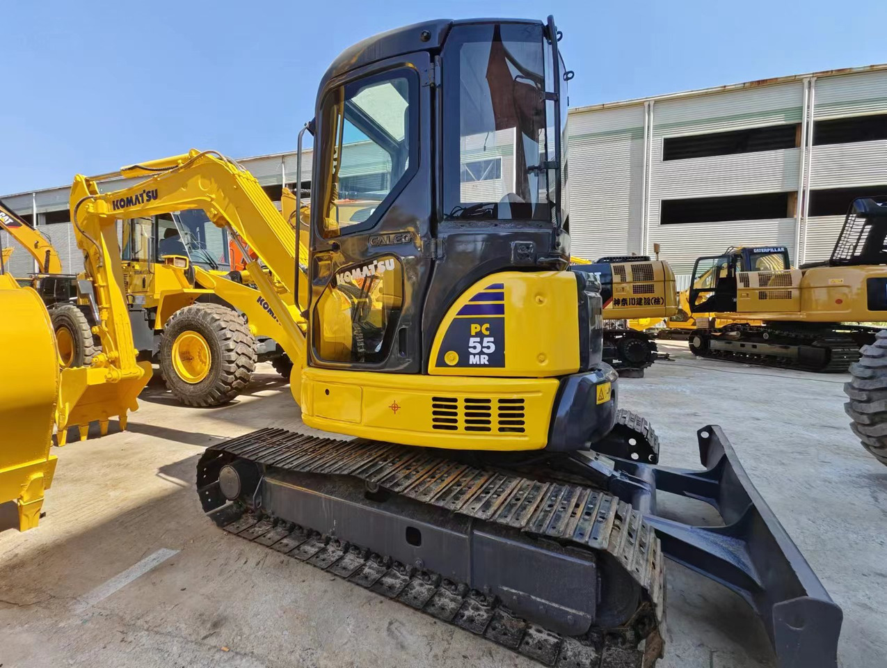 KOMATSU PC55MR - 小型挖掘机:图4 KOMATSU PC55MR - 小型挖掘机:图4