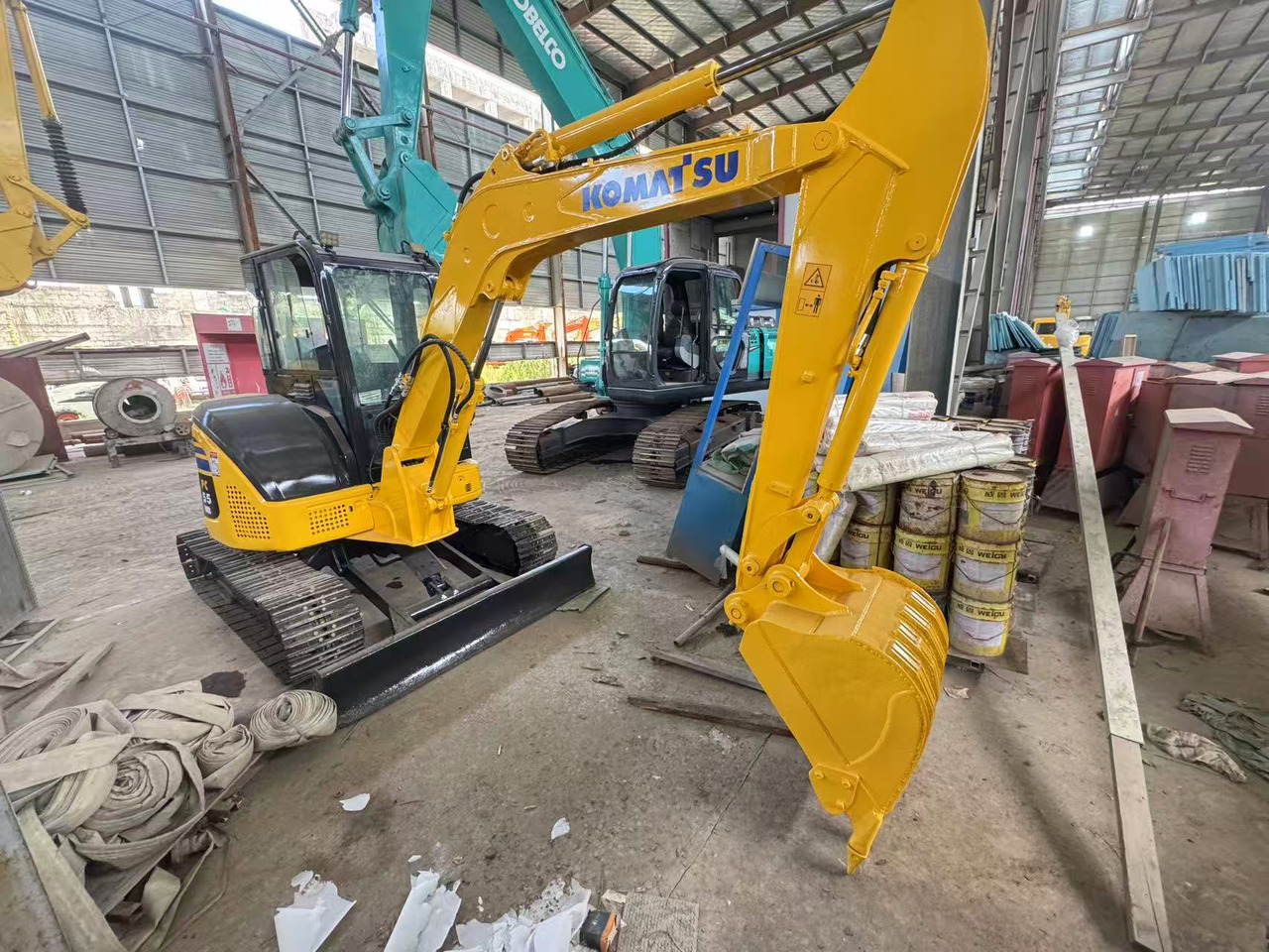 KOMATSU PC55MR - 小型挖掘机:图5 KOMATSU PC55MR - 小型挖掘机:图5