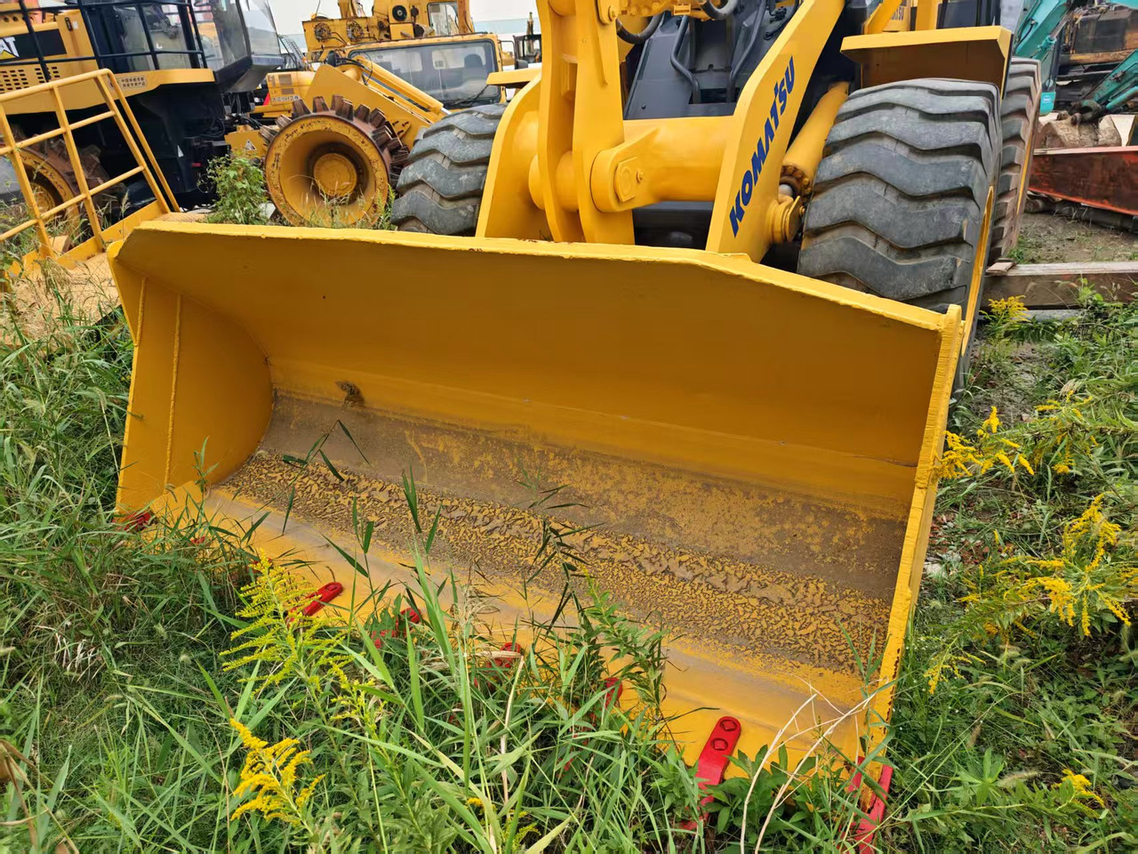 KOMATSU WA470 - 轮式装载机:图3 KOMATSU WA470 - 轮式装载机:图3