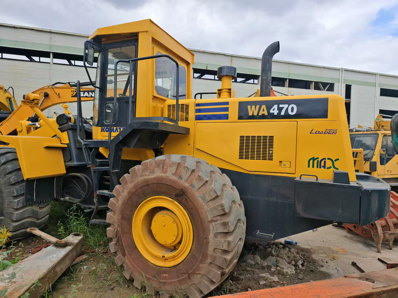 KOMATSU WA470 - 轮式装载机:图4 KOMATSU WA470 - 轮式装载机:图4
