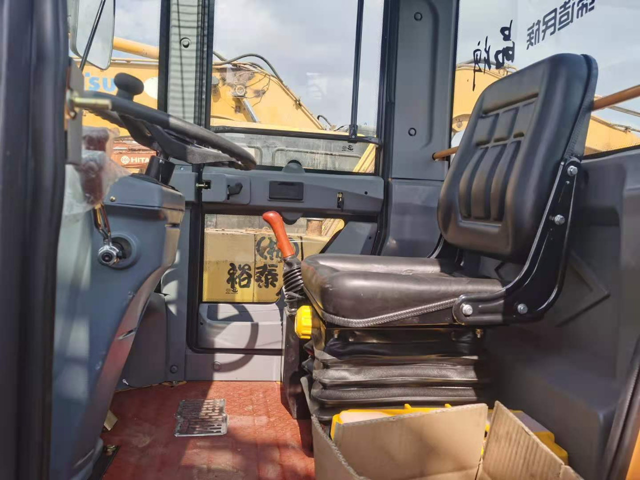 LUGONG L928 - 轮式装载机:图4 LUGONG L928 - 轮式装载机:图4