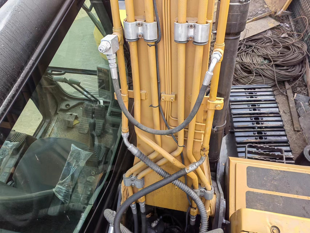 SANY SY135c - 履带式挖掘机:图3 SANY SY135c - 履带式挖掘机:图3