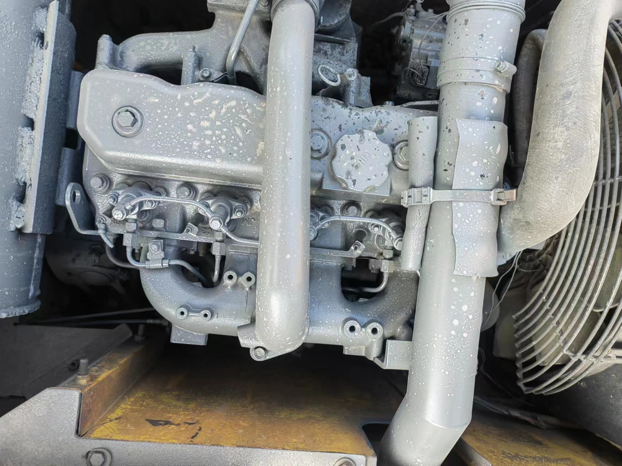 SANY SY135c - 履带式挖掘机:图5 SANY SY135c - 履带式挖掘机:图5