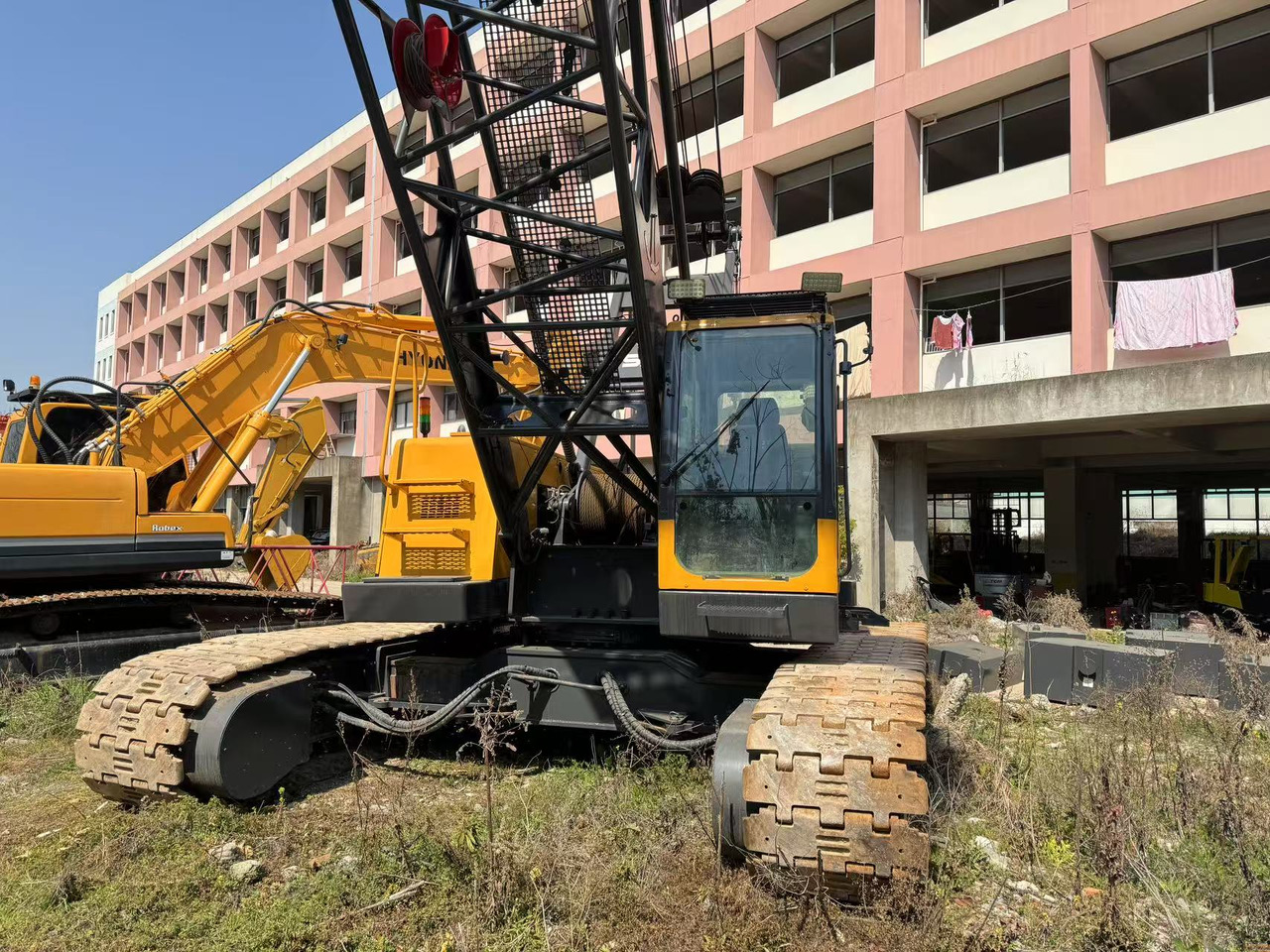 SANY scc550c - 履带式起重机:图2 SANY scc550c - 履带式起重机:图2