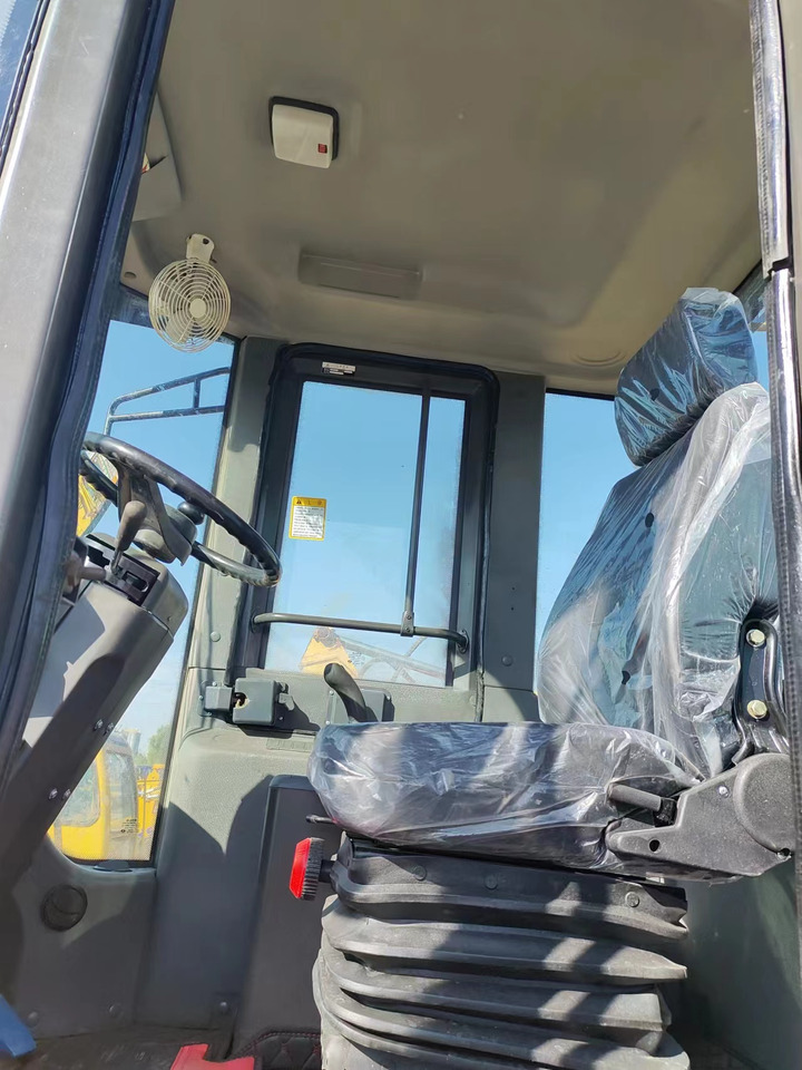 SDLG LG936L 3TON LOADER - 轮式装载机:图5 SDLG LG936L 3TON LOADER - 轮式装载机:图5