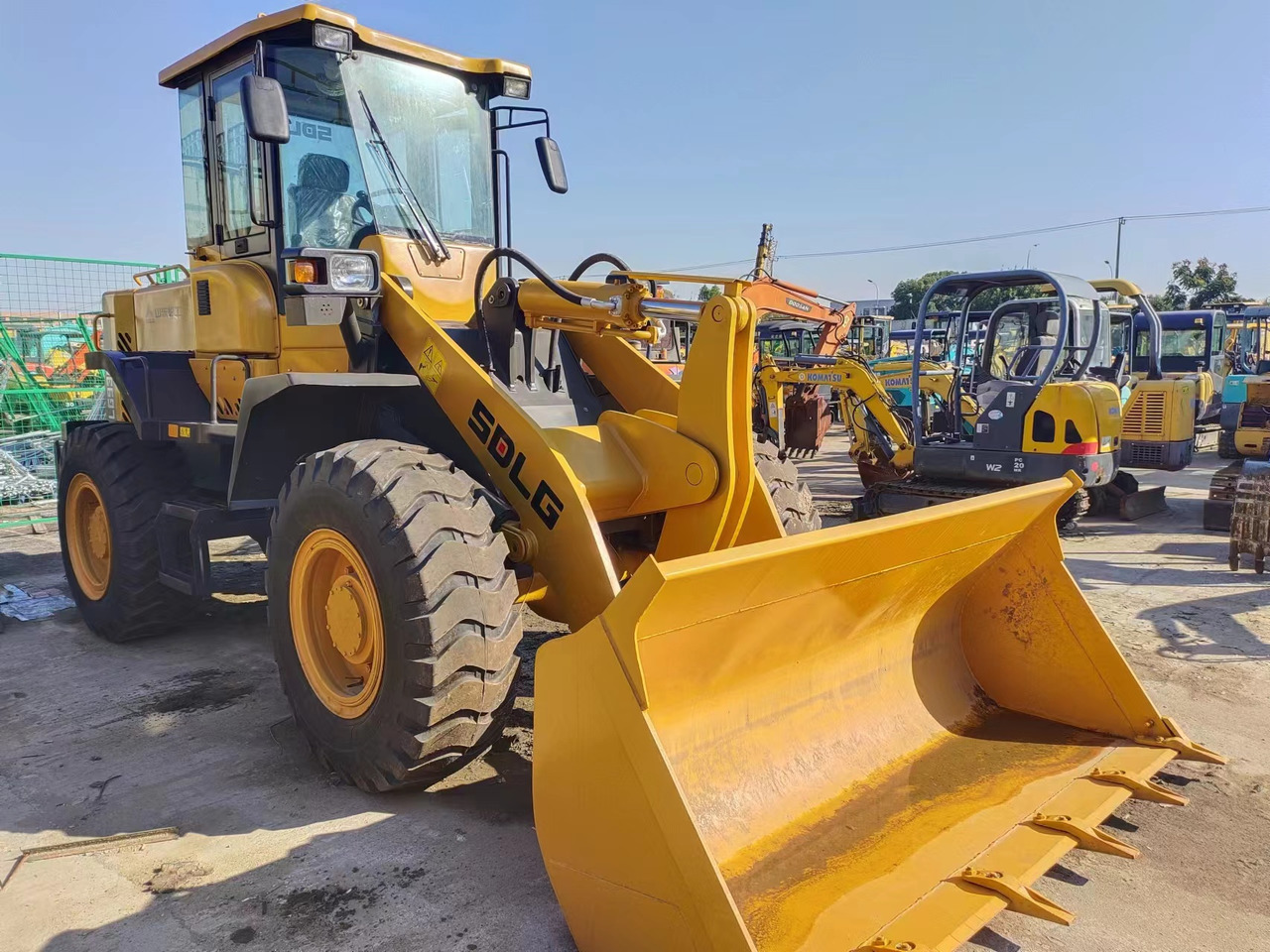 SDLG LG936L 3TON LOADER - 轮式装载机:图2 SDLG LG936L 3TON LOADER - 轮式装载机:图2