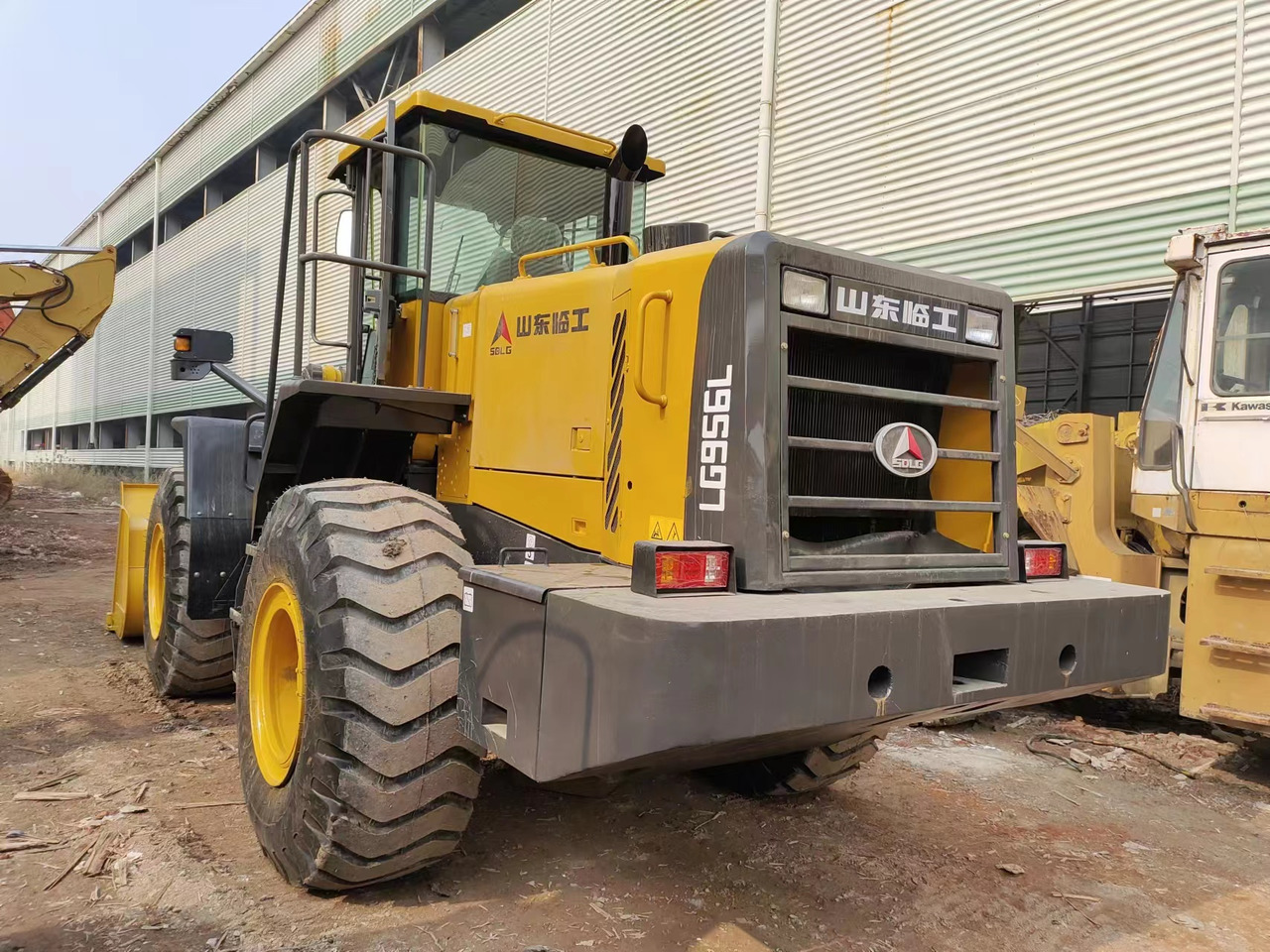 SDLG LG956L with CAT engine - 轮式装载机:图2 SDLG LG956L with CAT engine - 轮式装载机:图2