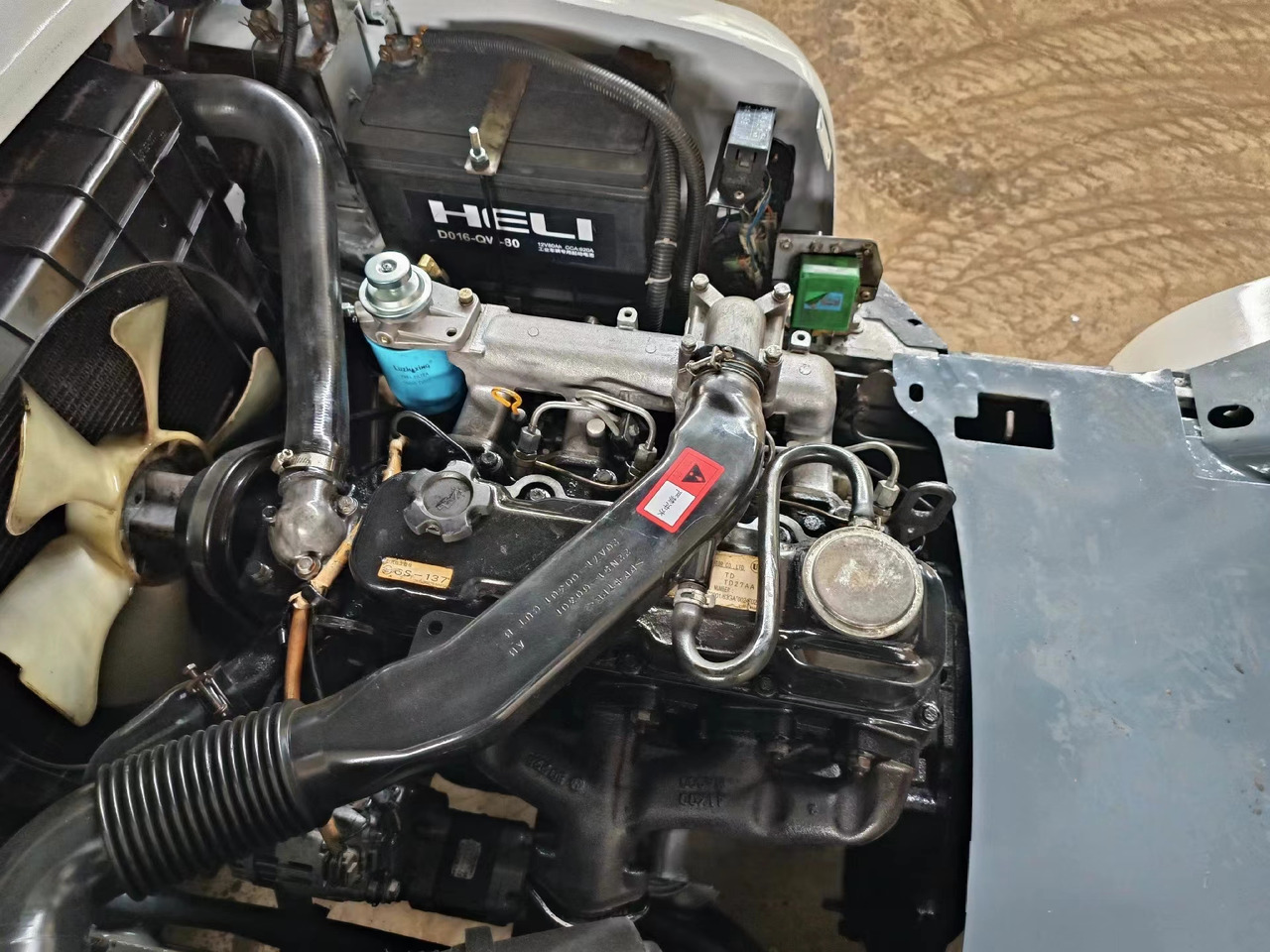TCM FD30 - 柴油叉车:图4 TCM FD30 - 柴油叉车:图4