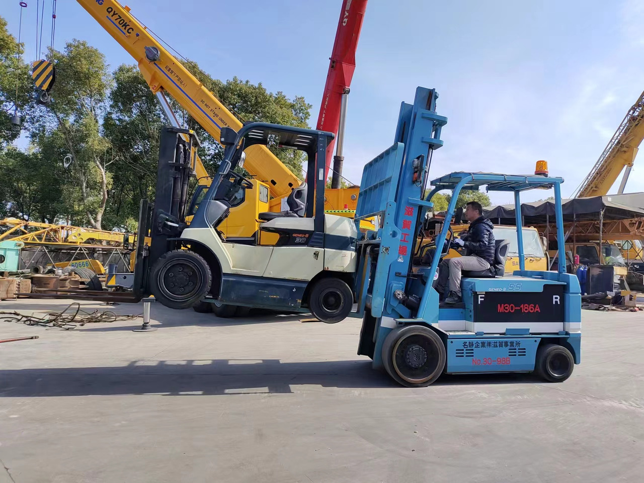 TOYOTA 7FBCU55 electric forklift from Japan original - 电动叉车:图4 TOYOTA 7FBCU55 electric forklift from Japan original - 电动叉车:图4