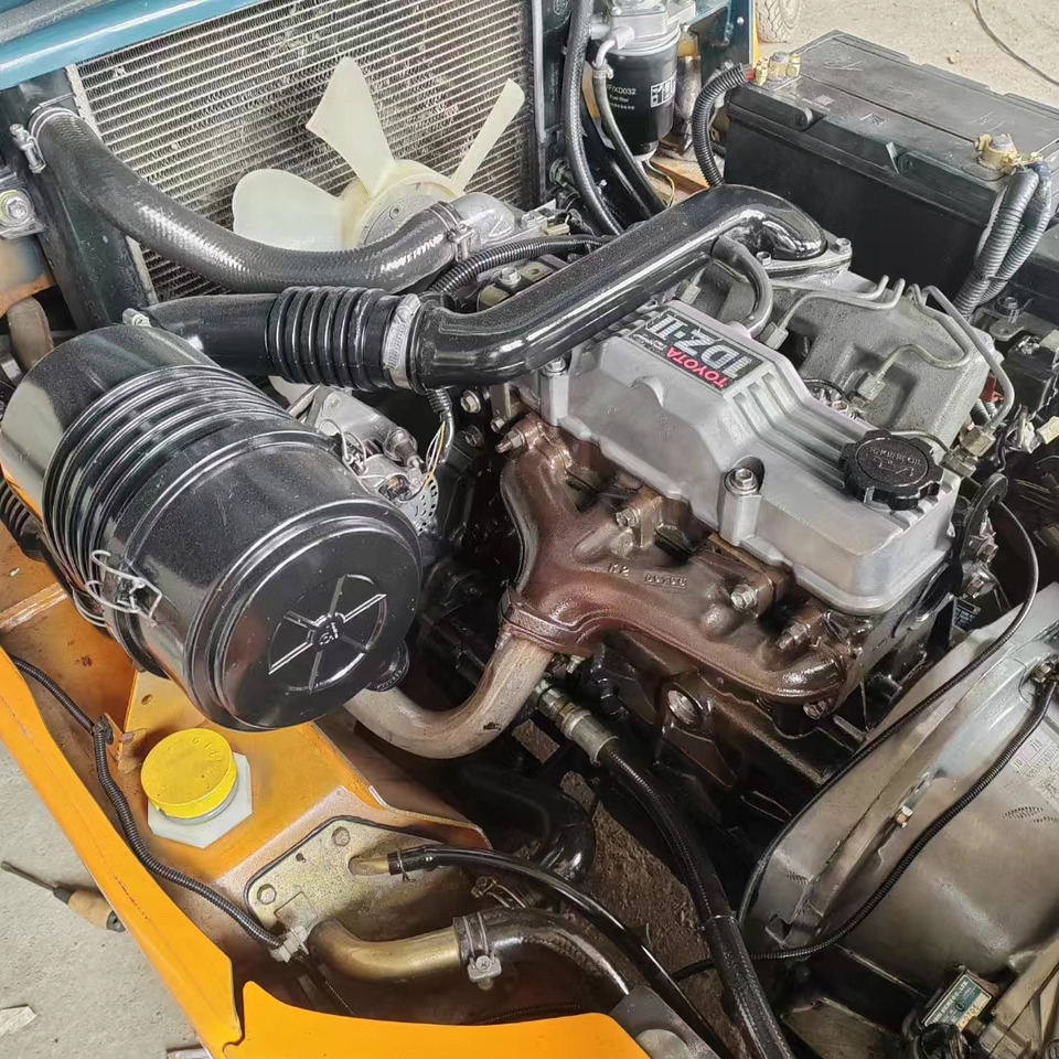 TOYOTA FD30 - 柴油叉车:图4 TOYOTA FD30 - 柴油叉车:图4