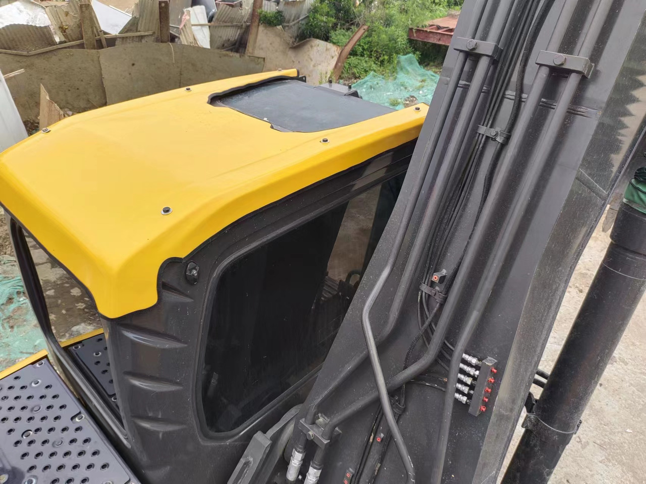 VOLVO EC240 - 履带式挖掘机:图4 VOLVO EC240 - 履带式挖掘机:图4