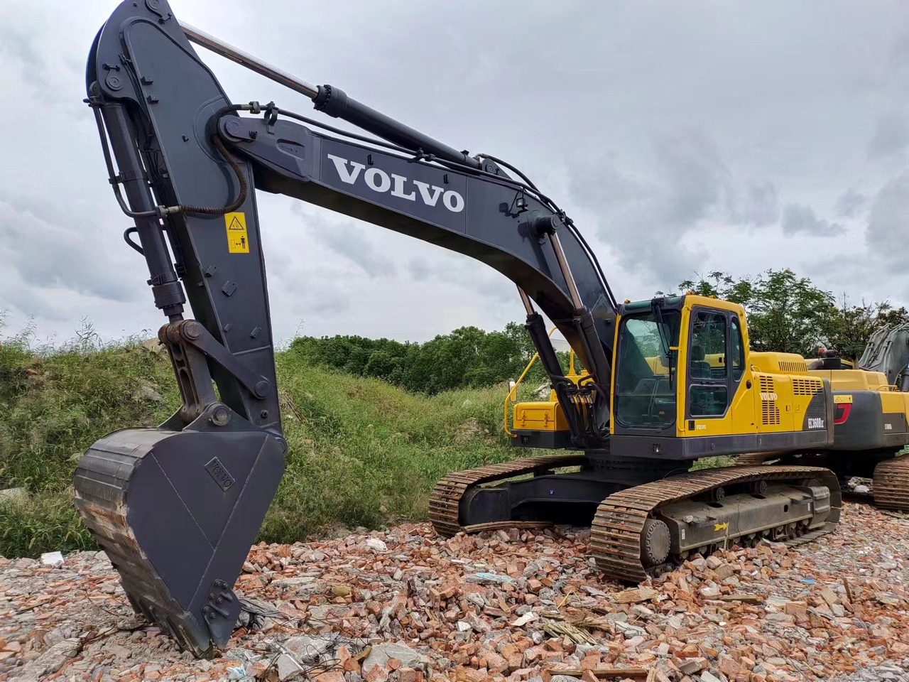 VOLVO EC360 - 履带式挖掘机:图3 VOLVO EC360 - 履带式挖掘机:图3