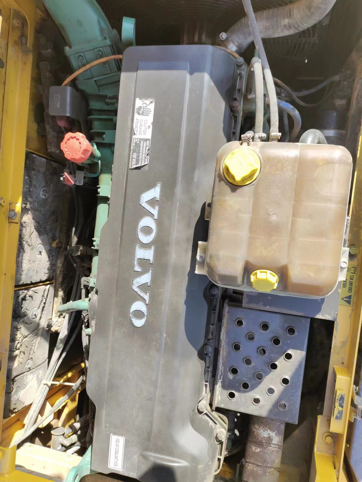 VOLVO EC460 - 履带式挖掘机:图5 VOLVO EC460 - 履带式挖掘机:图5