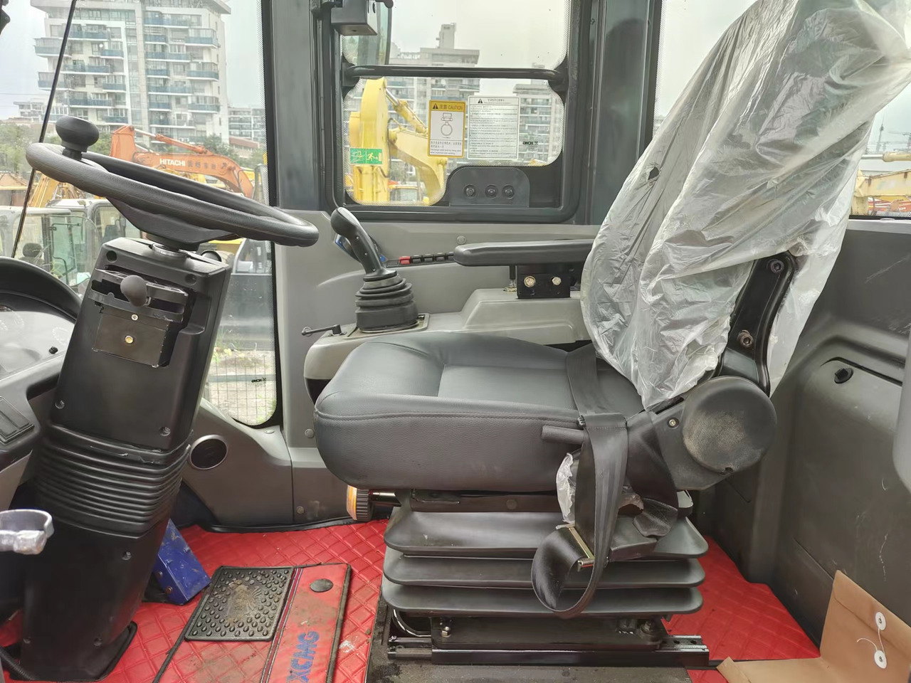 XCMG LW500KV - 轮式装载机:图3 XCMG LW500KV - 轮式装载机:图3