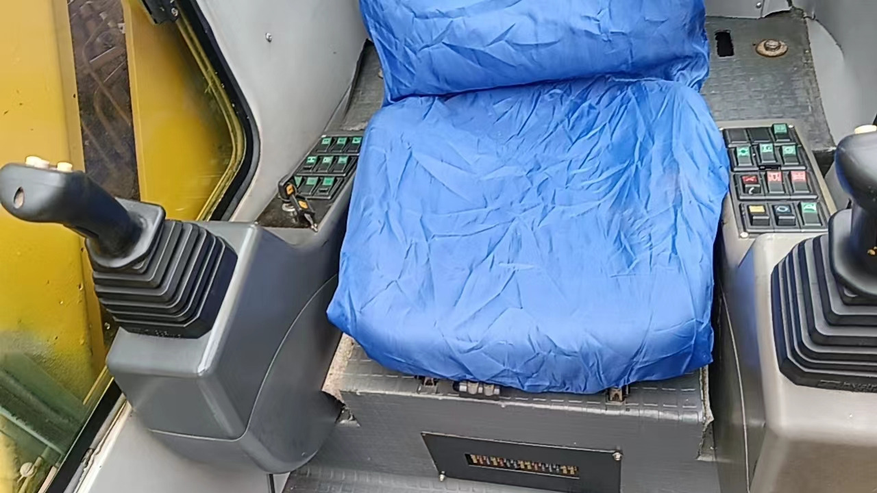 XCMG QY55K QY50K QY70K QY100K original XCMG made in China - 移动式起重机:图4 XCMG QY55K QY50K QY70K QY100K original XCMG made in China - 移动式起重机:图4