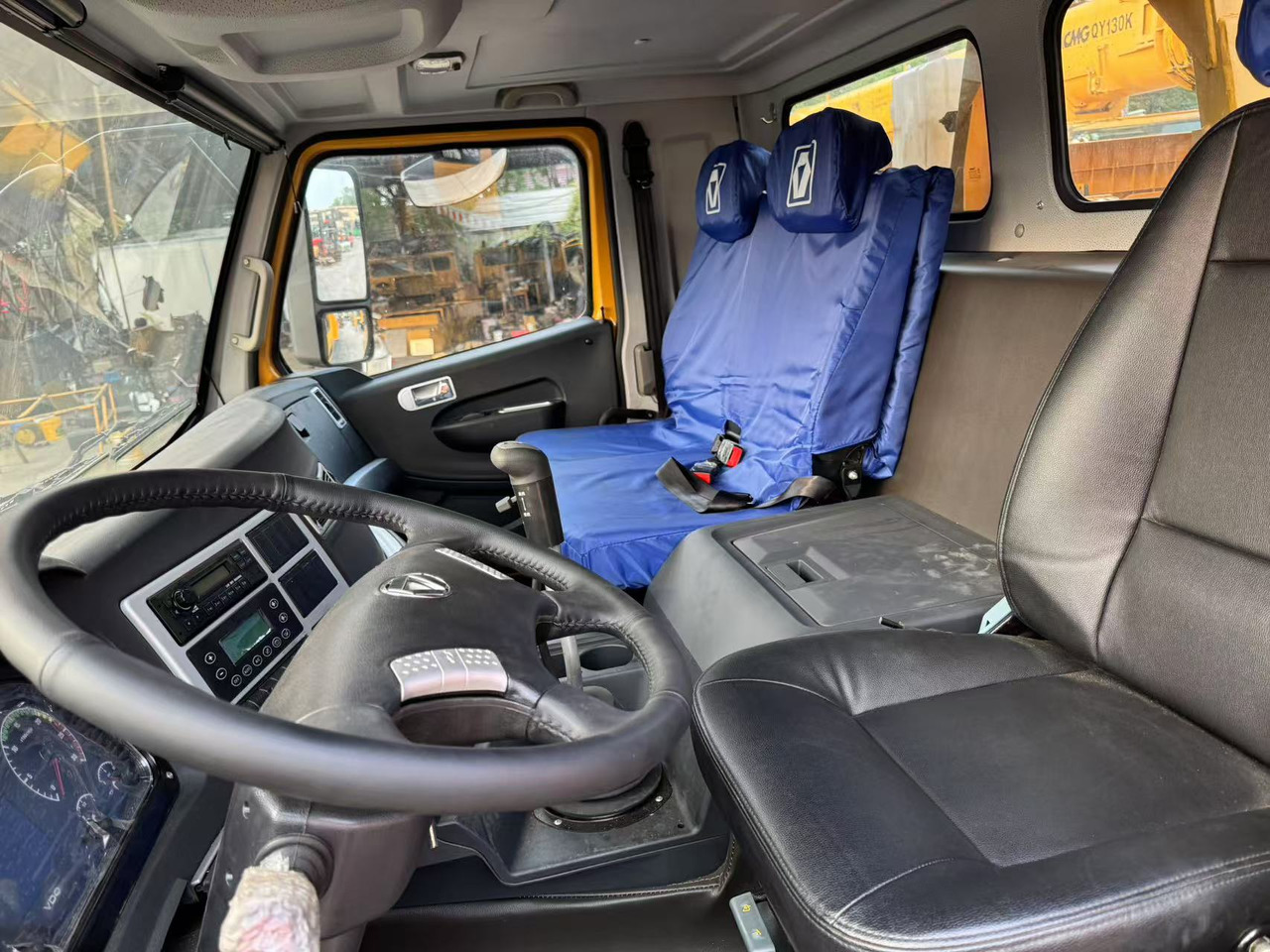 XCMG QY70K - 移动式起重机:图3 XCMG QY70K - 移动式起重机:图3