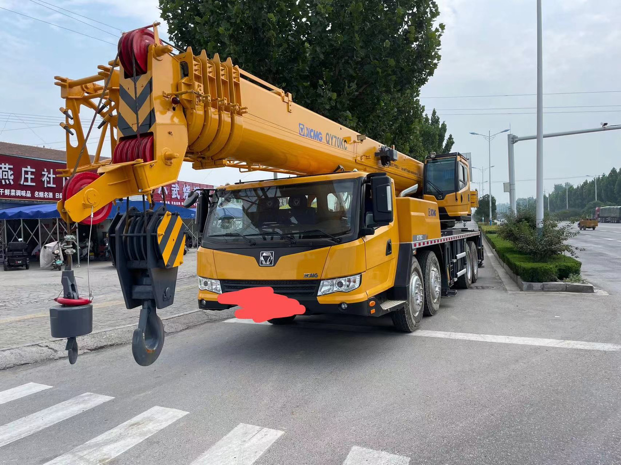 XCMG QY70K - 移动式起重机:图3 XCMG QY70K - 移动式起重机:图3