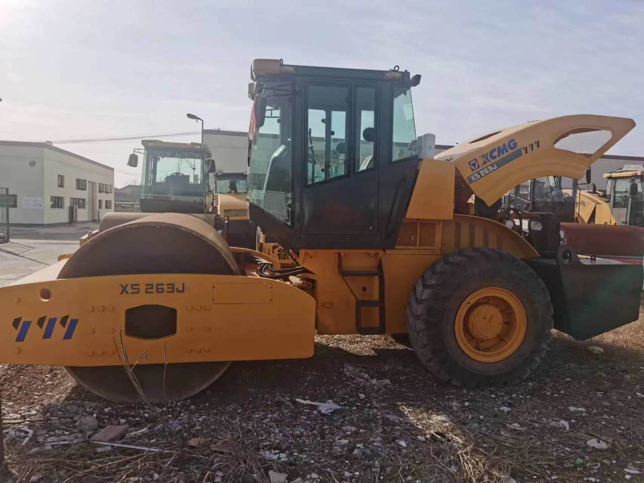 XCMG XS263J - 压实机:图5 XCMG XS263J - 压实机:图5