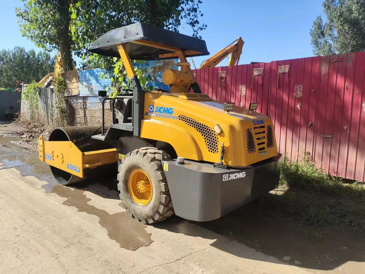 XCMG XS60J - 压实机:图1 XCMG XS60J - 压实机:图1