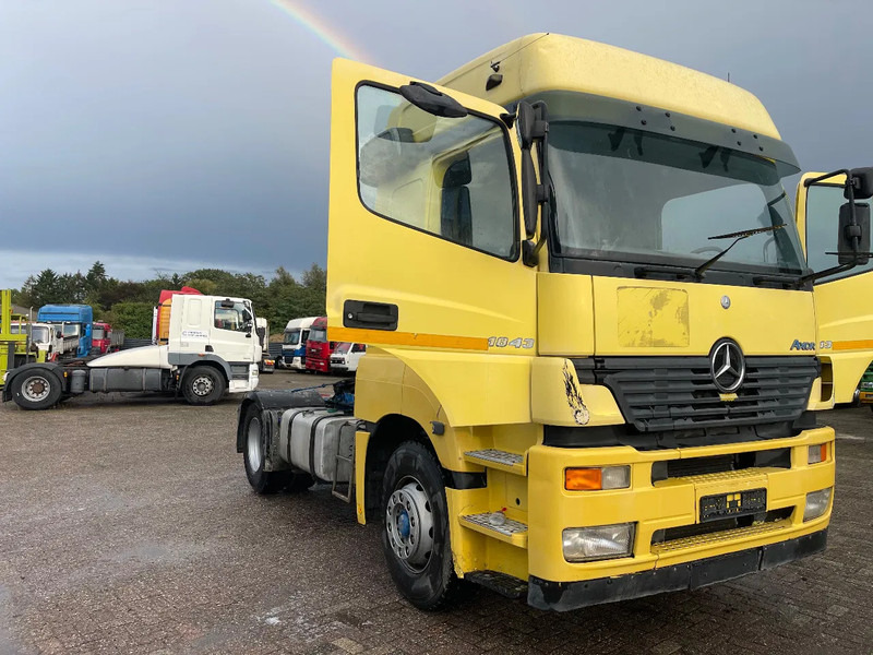 Mercedes-Benz Axor 1843 Tractor unit - 牵引车:图1 Mercedes-Benz Axor 1843 Tractor unit - 牵引车:图1
