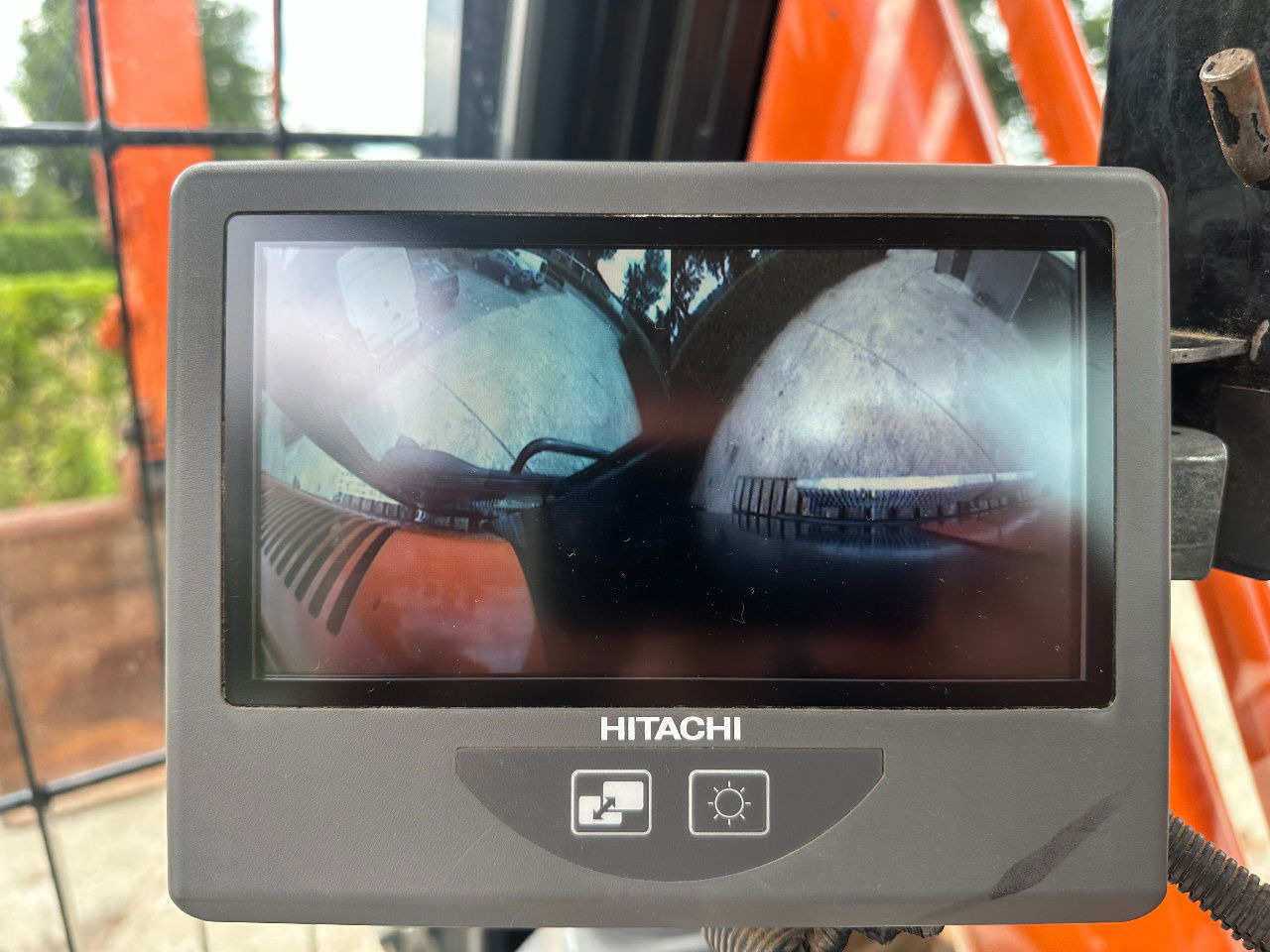 履带式挖掘机 Hitachi ZX350LC-6：图12