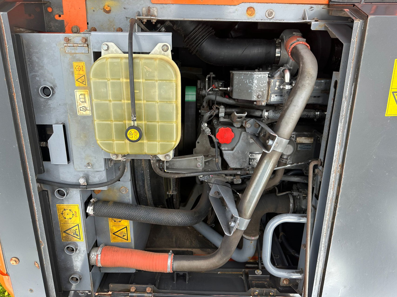 履带式挖掘机 Hitachi ZX350LC-6：图19