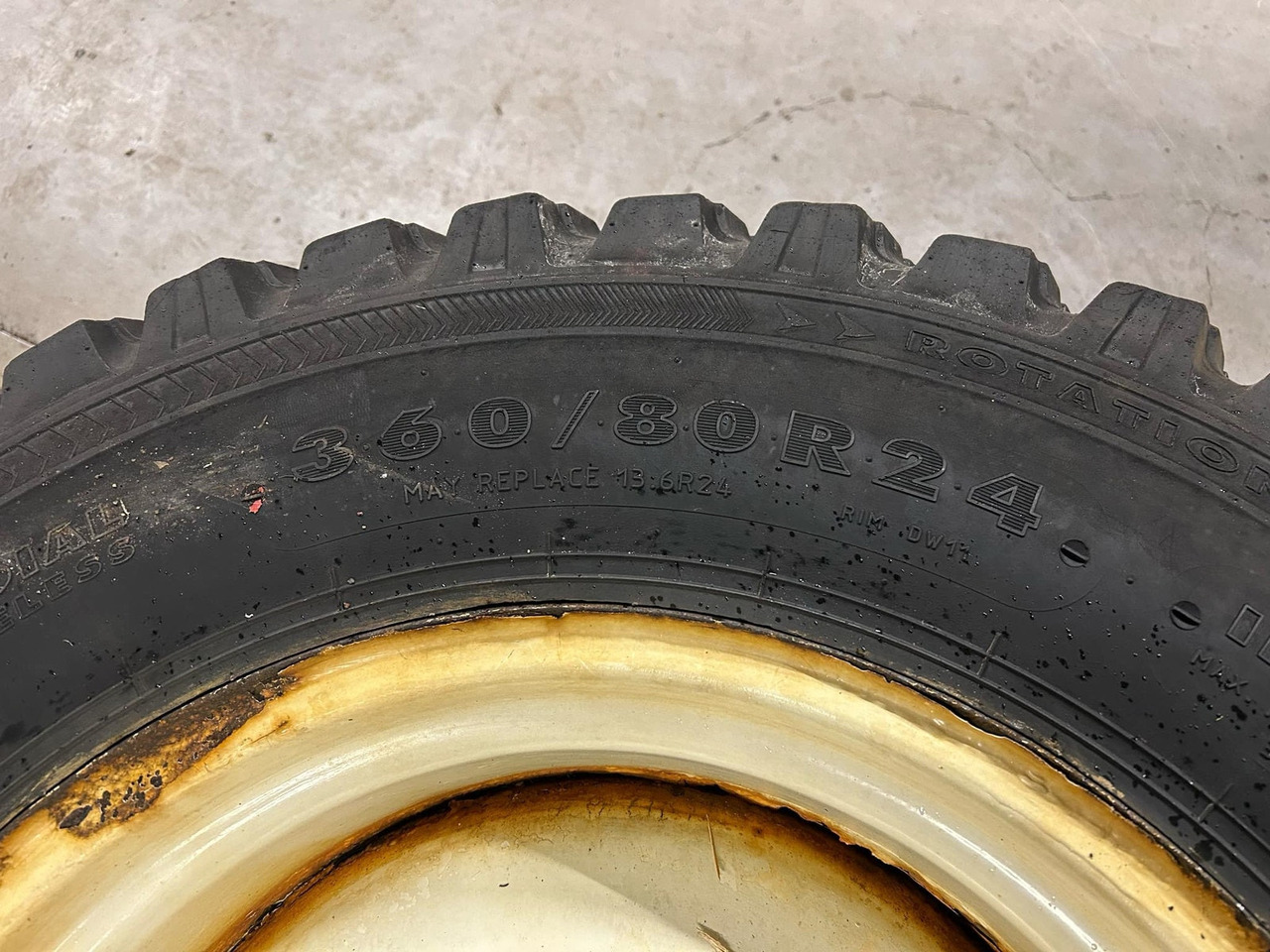 Andre TRI 2 Vinterdekk - 车轮 适用于 农业机械:图5 Andre TRI 2 Vinterdekk - 车轮 适用于 农业机械:图5