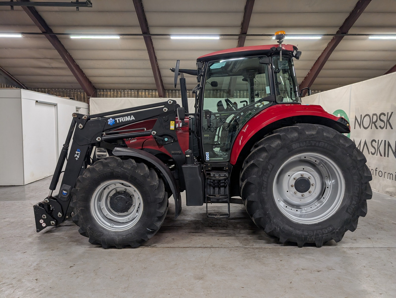 CASE IH Farmall 95U PRO #Står i Tromsø - 拖拉机:图2 CASE IH Farmall 95U PRO #Står i Tromsø - 拖拉机:图2