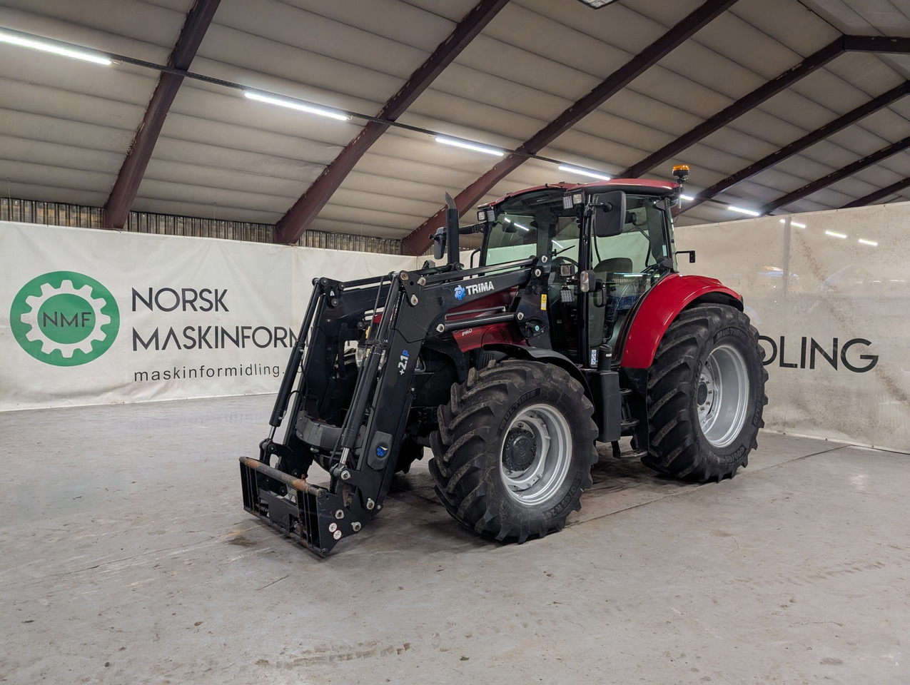CASE IH Farmall 95U PRO #Står i Tromsø - 拖拉机:图1 CASE IH Farmall 95U PRO #Står i Tromsø - 拖拉机:图1