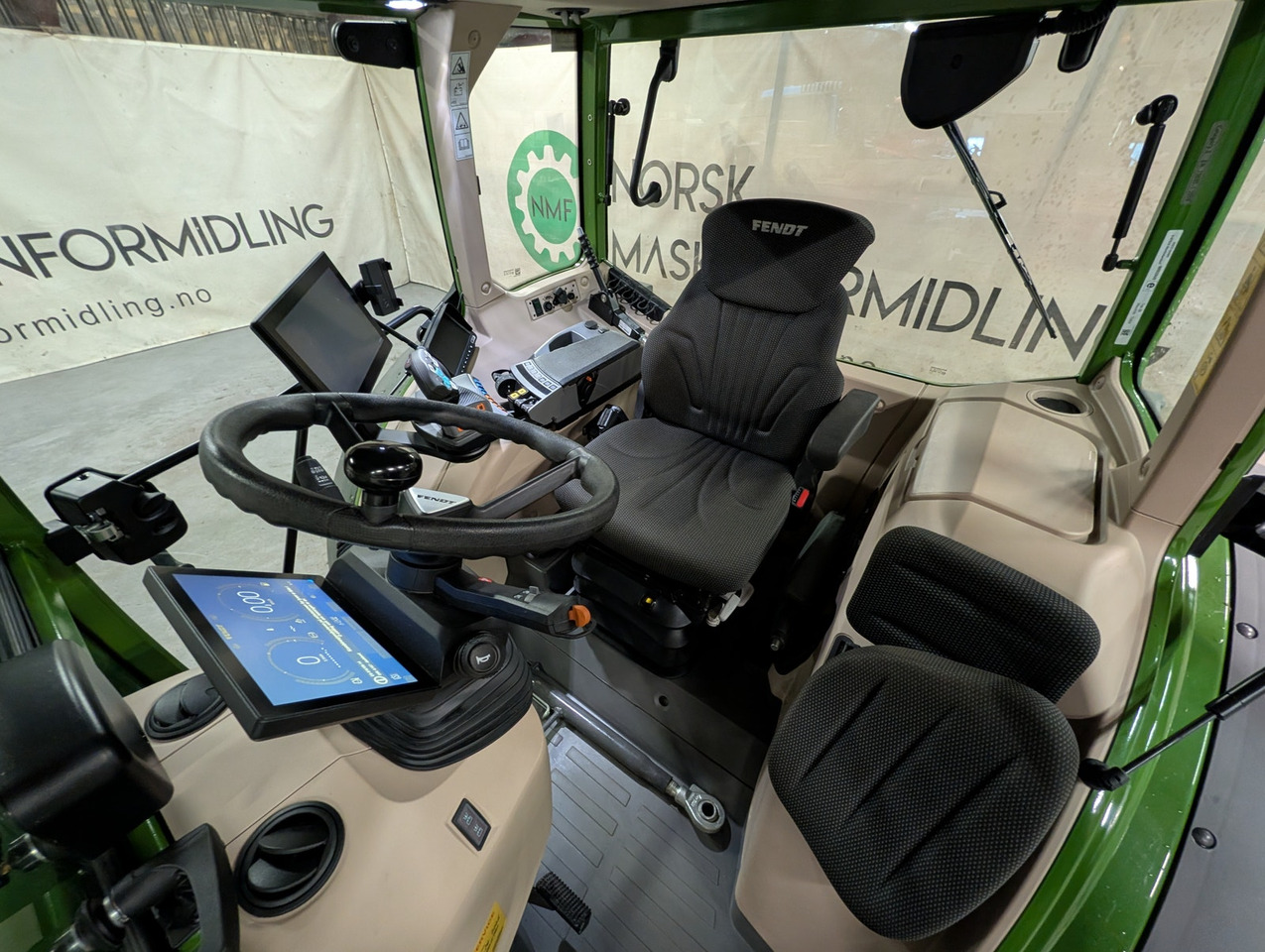 拖拉机 Fendt 211 Vario:图13 拖拉机 Fendt 211 Vario:图13