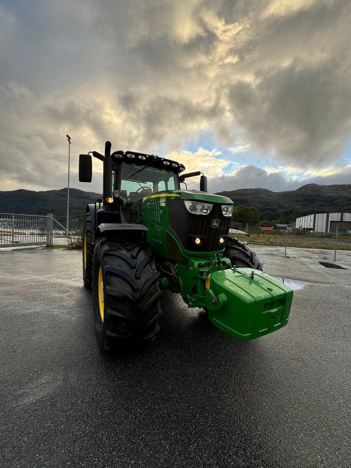 John Deere 6215R - 拖拉机:图5 John Deere 6215R - 拖拉机:图5